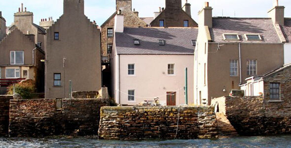 Street view of houses.