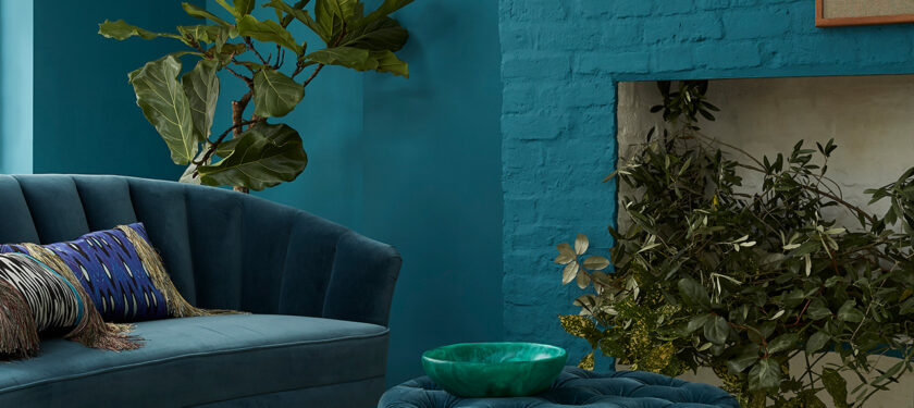 Living Room ft. walls in Bobble Hat