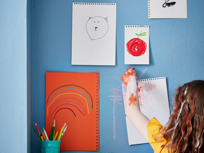 Nursery .ft wall in Polka Dot