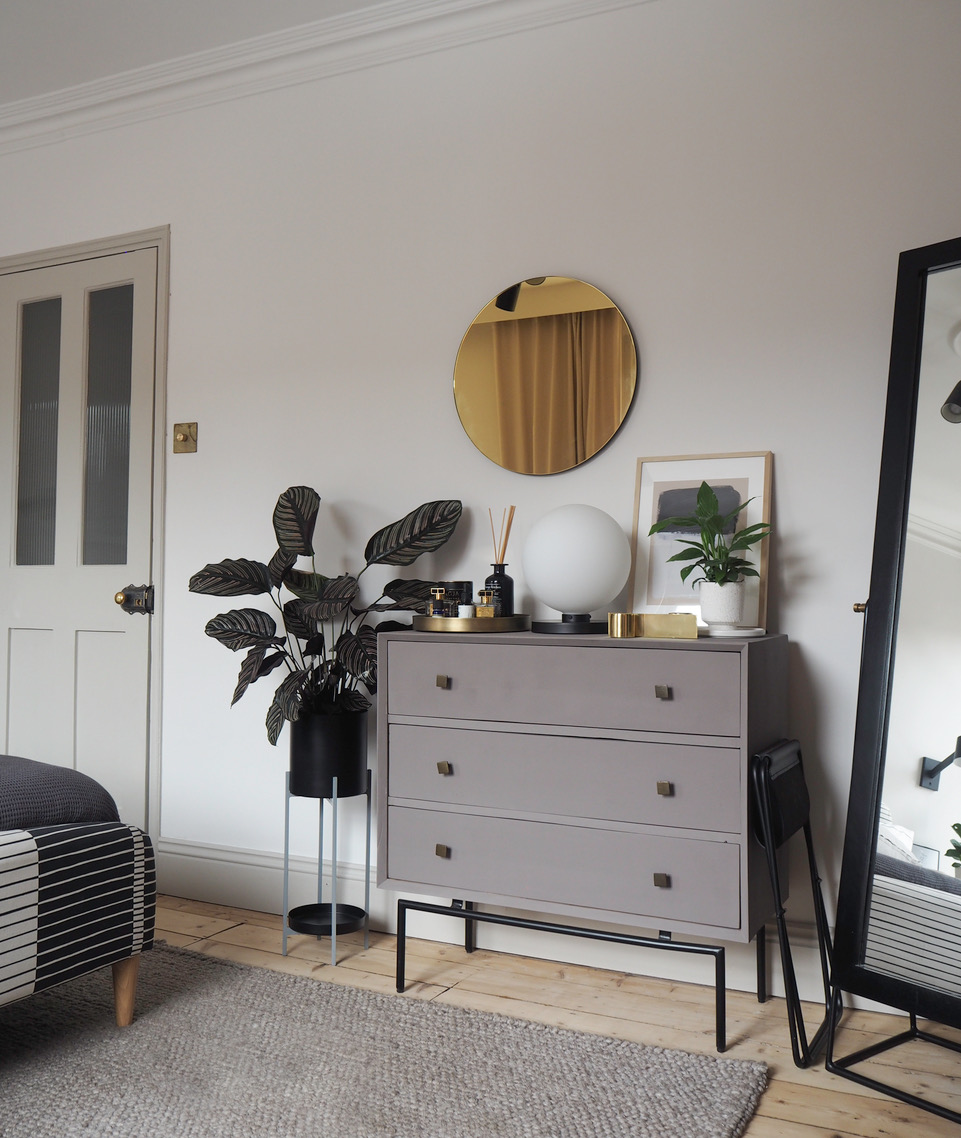 Earthborn Claymate Luke's upcycled chest of drawers is modern and stylish