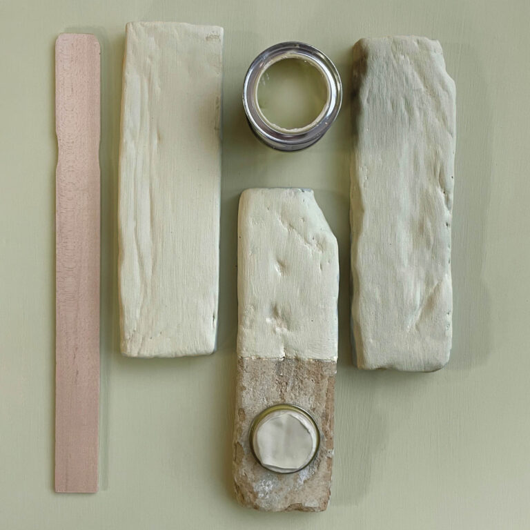 Ravine, green silicate paint colour