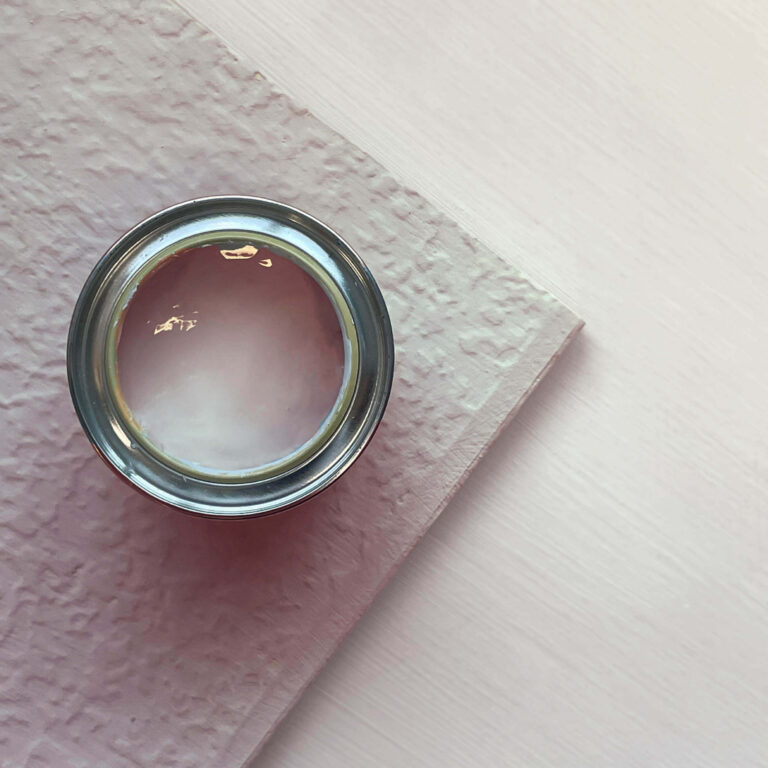 Seashell brick shot cameo.