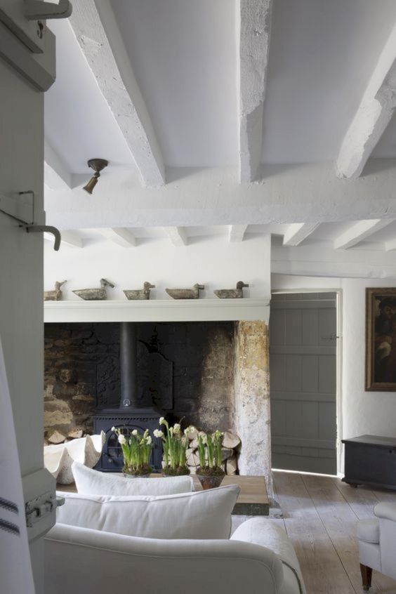 Whitewashed beams