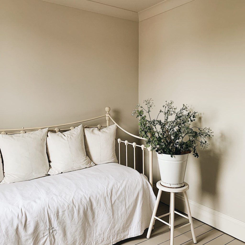 A simple neutral colour palette featuring earthborn's Tom's Bakery