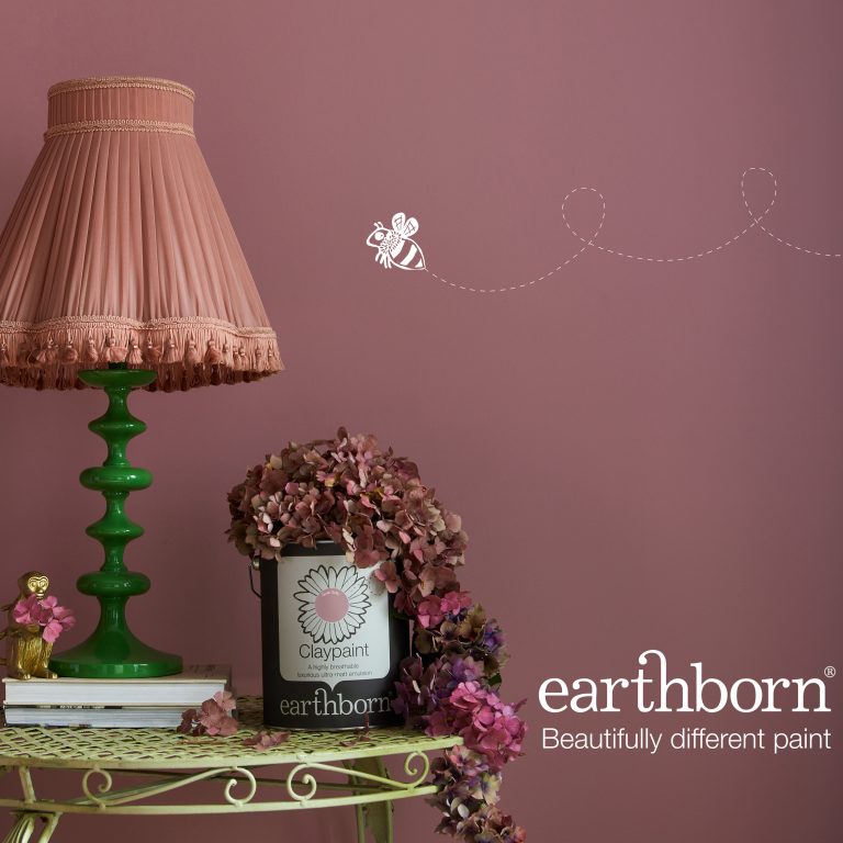 Gosh Golly Claypaint tin product shot from Treat your sense collection.