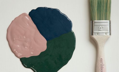 Flora's Tale Contrasting Still LR