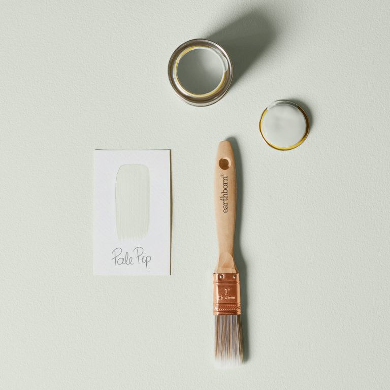 Pale Pip brush out shots.