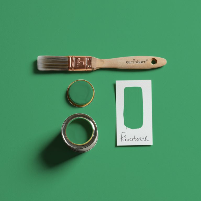 Riverbank brush out shot